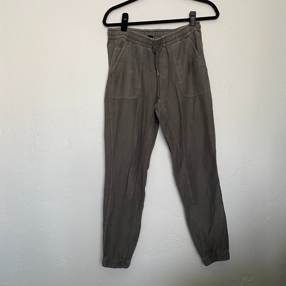 Athleta Farallon Jogger | sz 2 - Picture 2 of 7